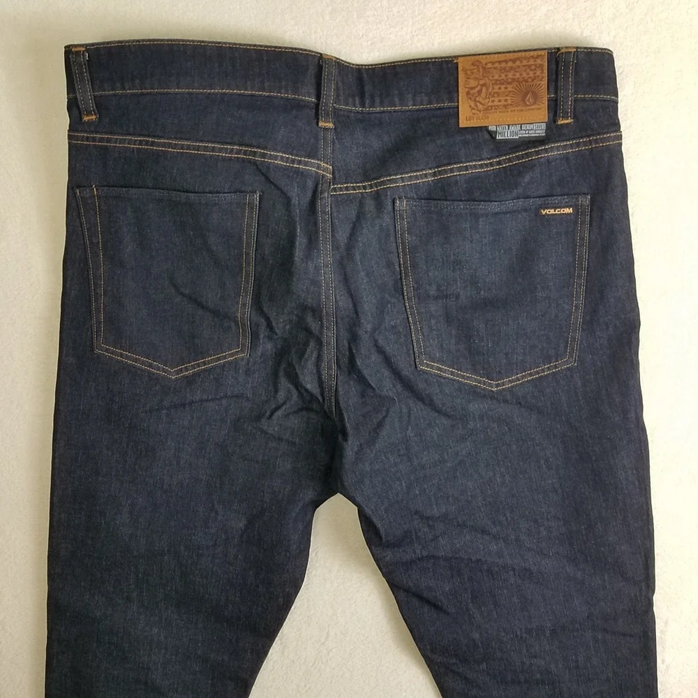 Volcom Vorta Slim Straight Leg Dark Indigo Denim Jeans Mens 36 Skater Streetwear